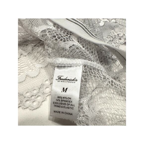 NEW Frederick's of Hollywood Caroline Lace Cheeky Panties Size M White NWT - Picture 6 of 8